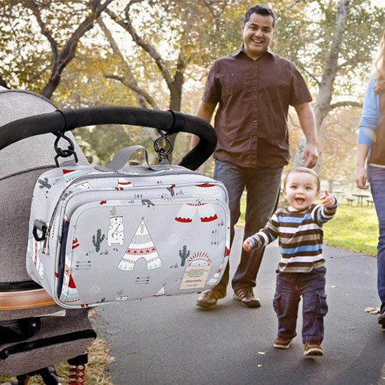Sac a langer gris avec dessins